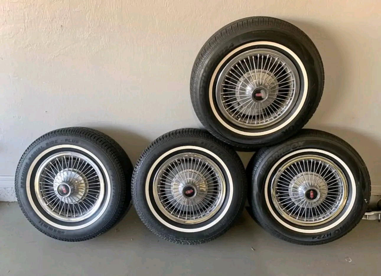 Rims and tires thumbnail 3