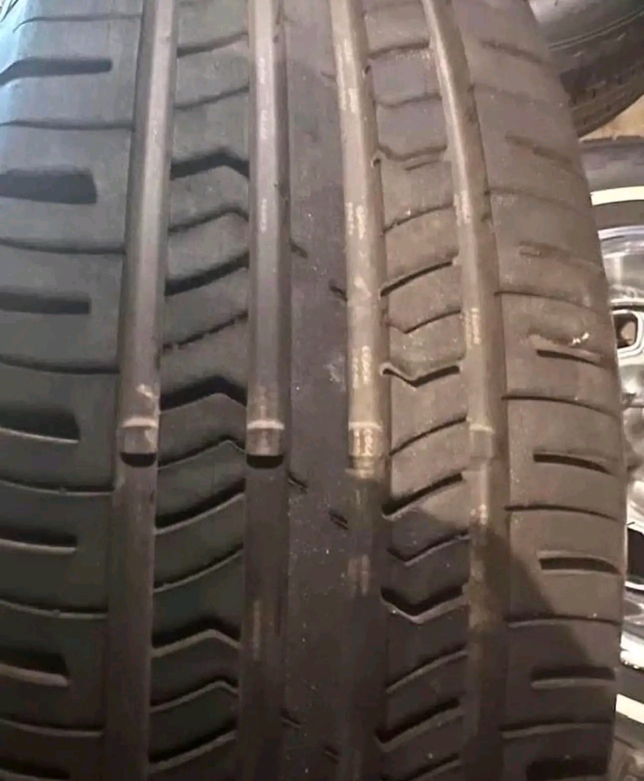 Tires thumbnail 2