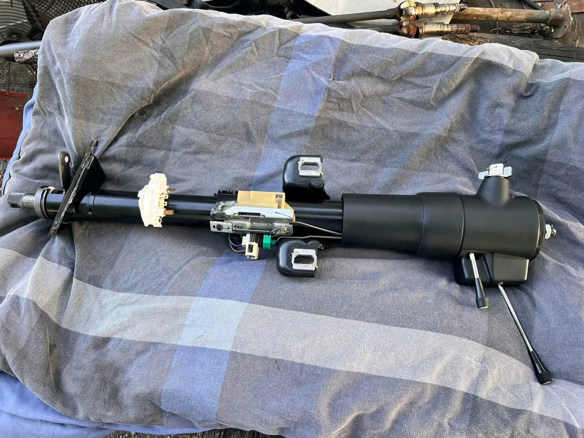 Steering column thumbnail 4