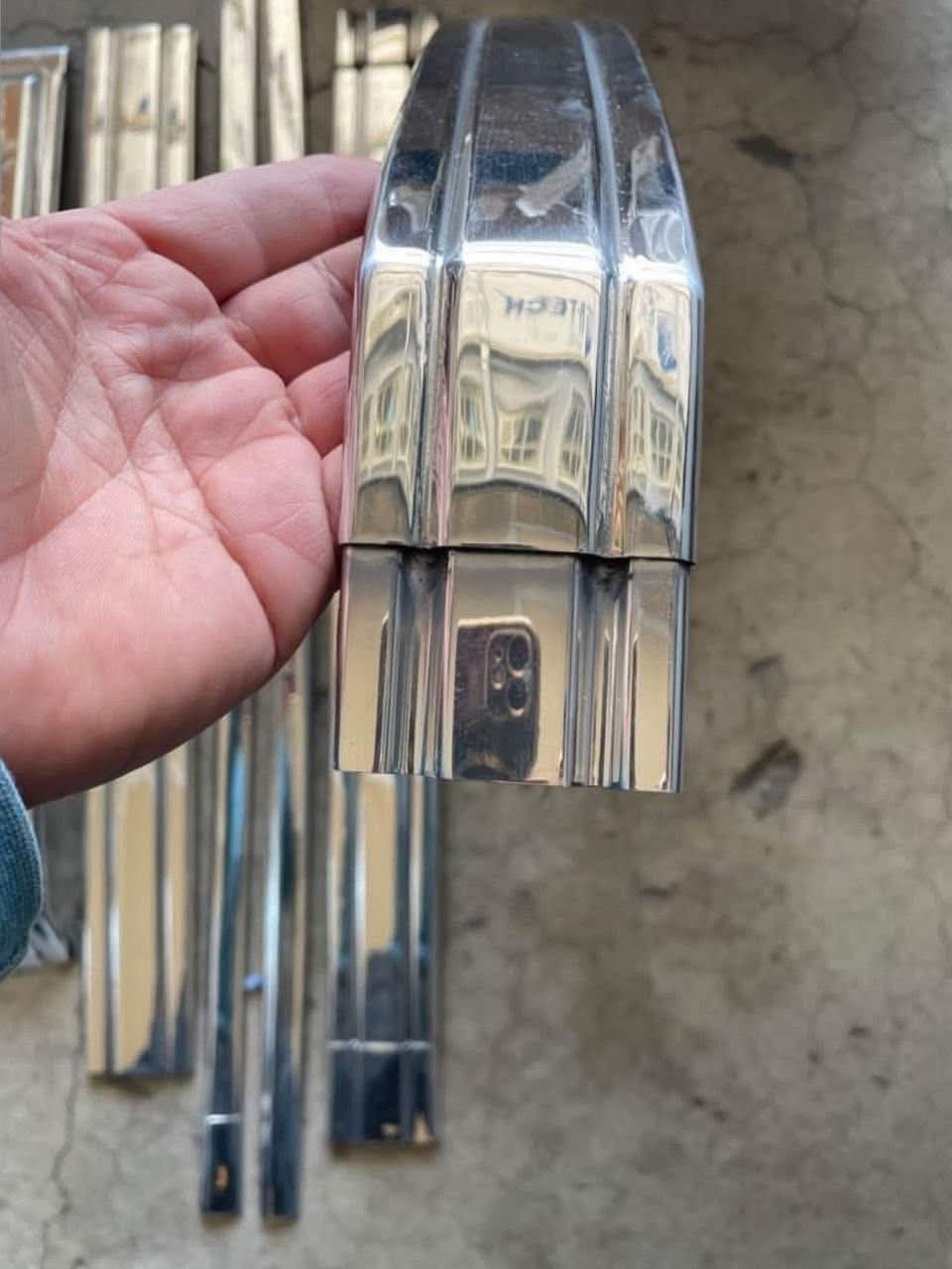 Chrome pieces image
