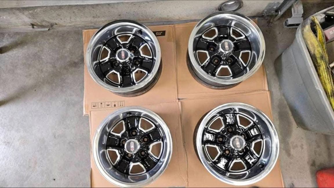 Chromed rims image
