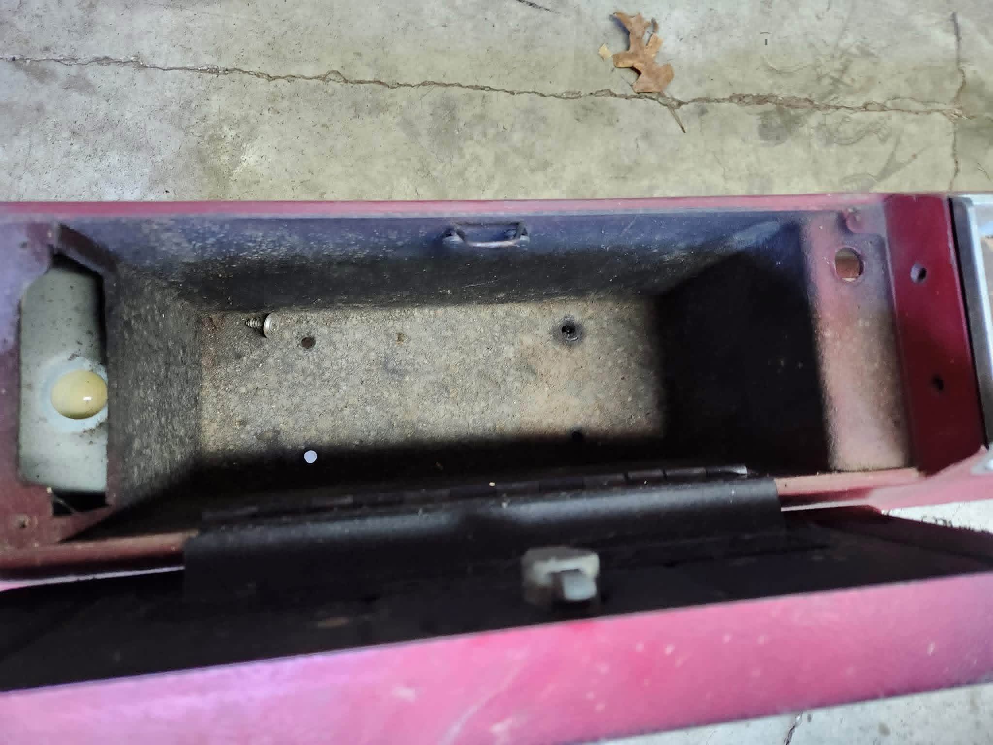 Center Console thumbnail 4