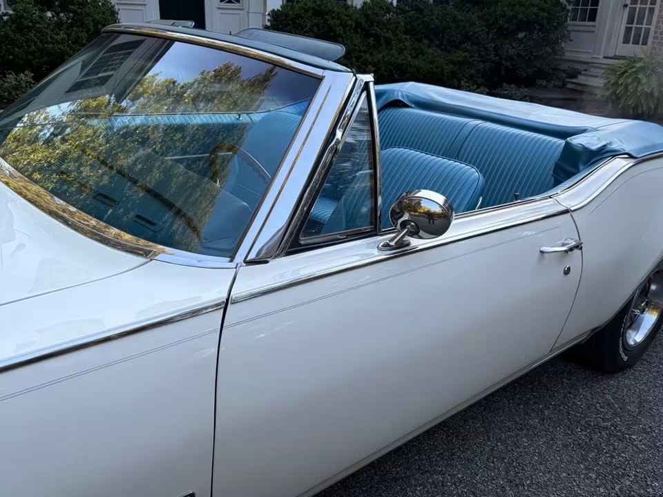 Oldsmobile cutlass thumbnail 5