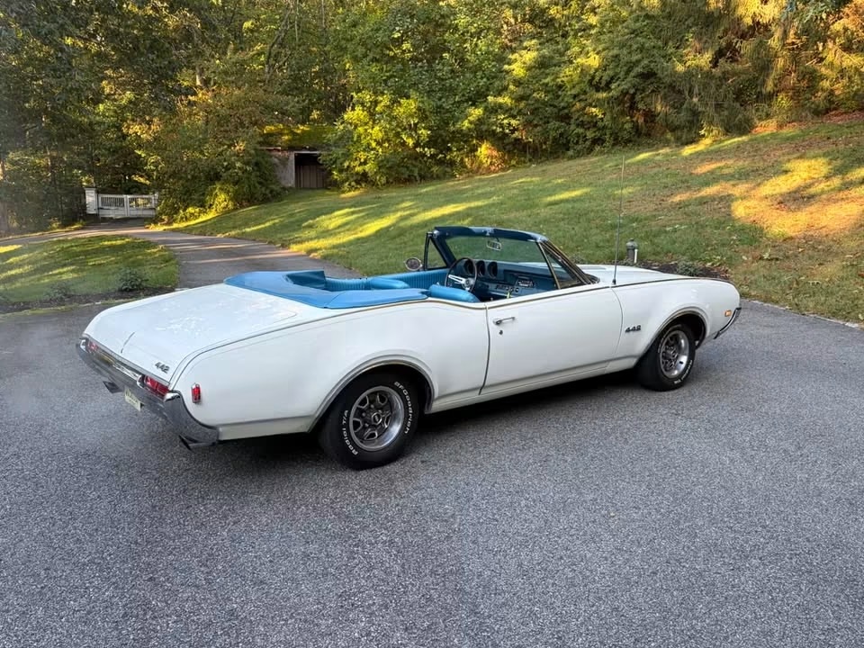 Oldsmobile cutlass thumbnail 8