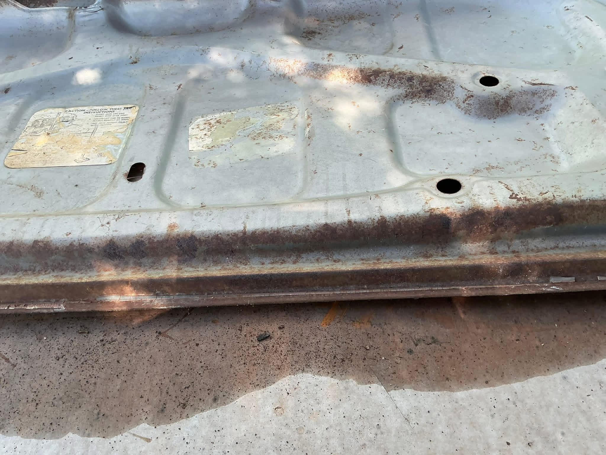 Trunk lid thumbnail 3