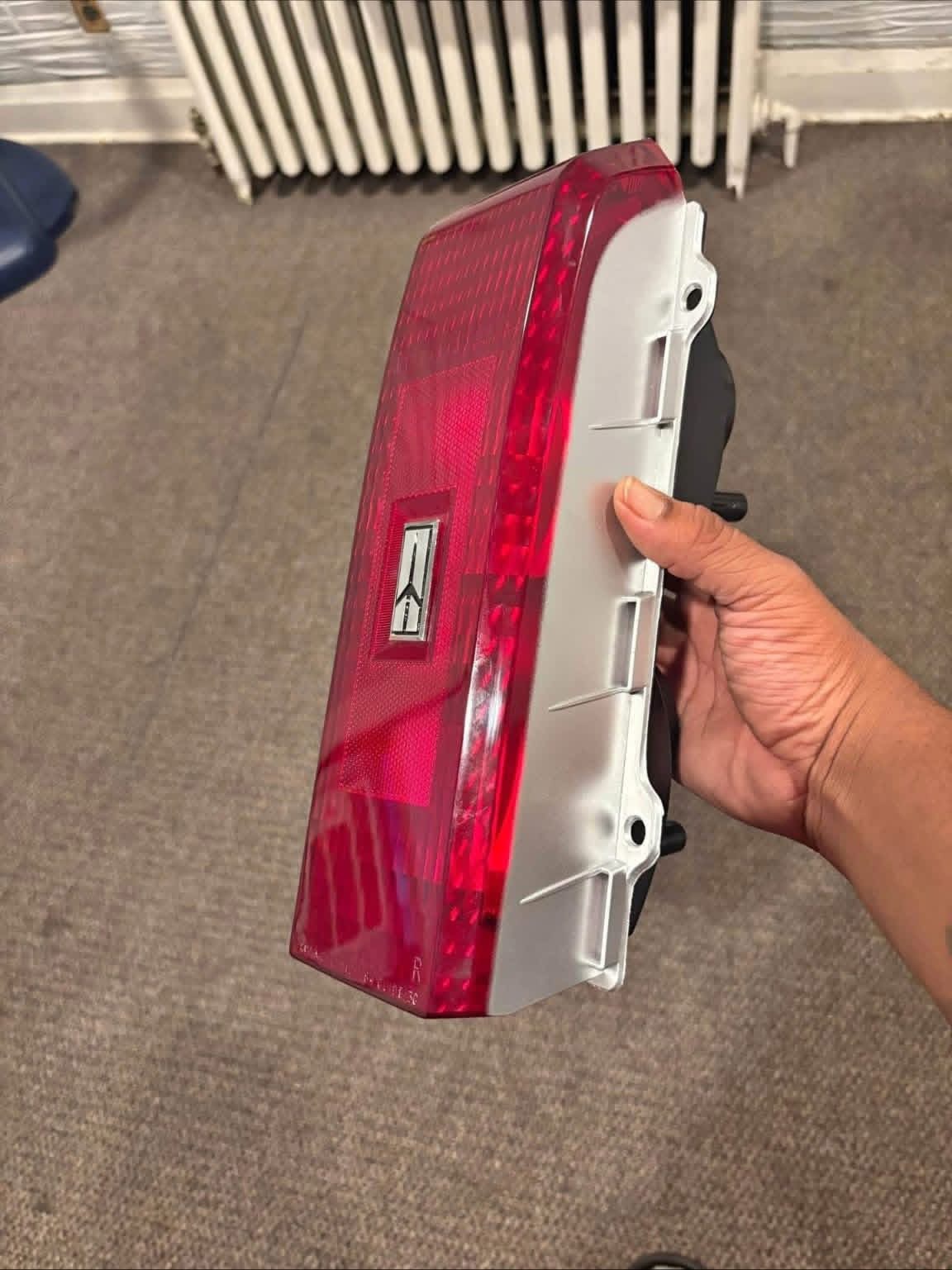 Taillight thumbnail 2