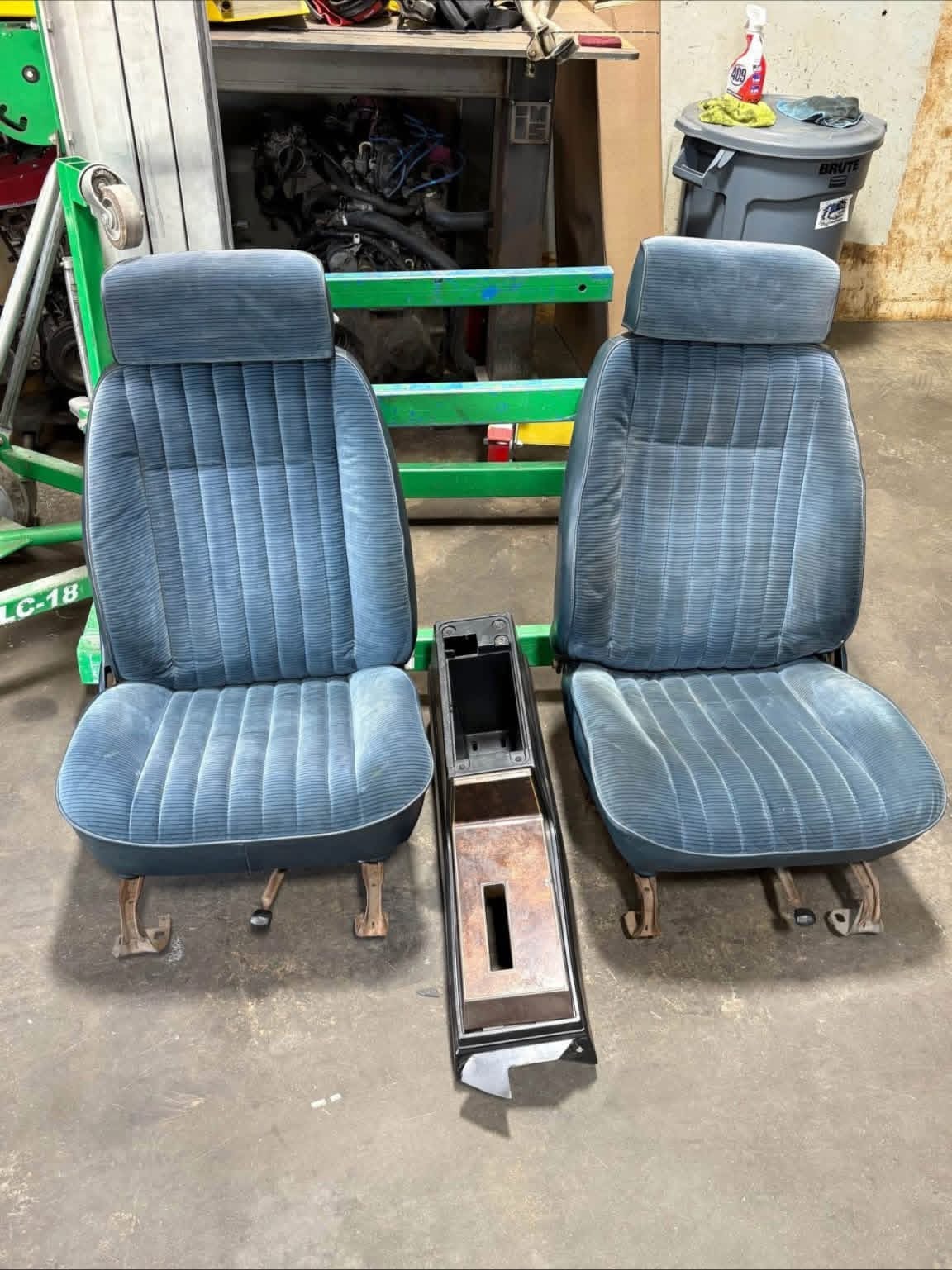 Body seats image